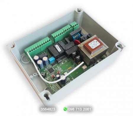 REPUESTOS MOTORES: CENTRALES ELECTRONICAS: SEAV:  >2150 LRS NEW CENTRAL ELECTRONICA MOTOR BATIENTE