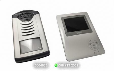 EQUIPOS: INTERCOMUNICADORES: URMET:  >VIDEO PORTERO URMET 956/91 